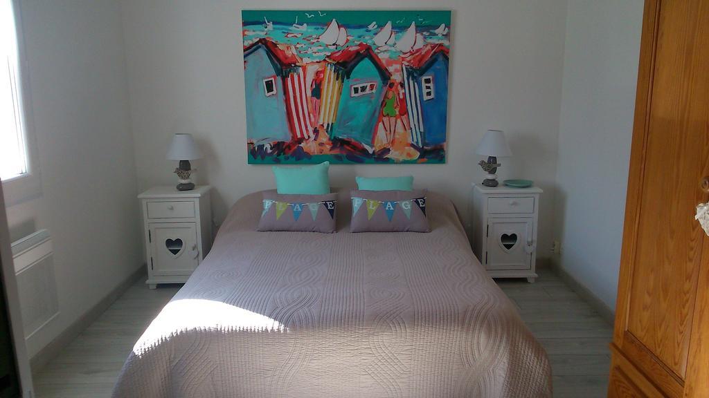 Chambre D'Hotes Armoise Lagord Szoba fotó